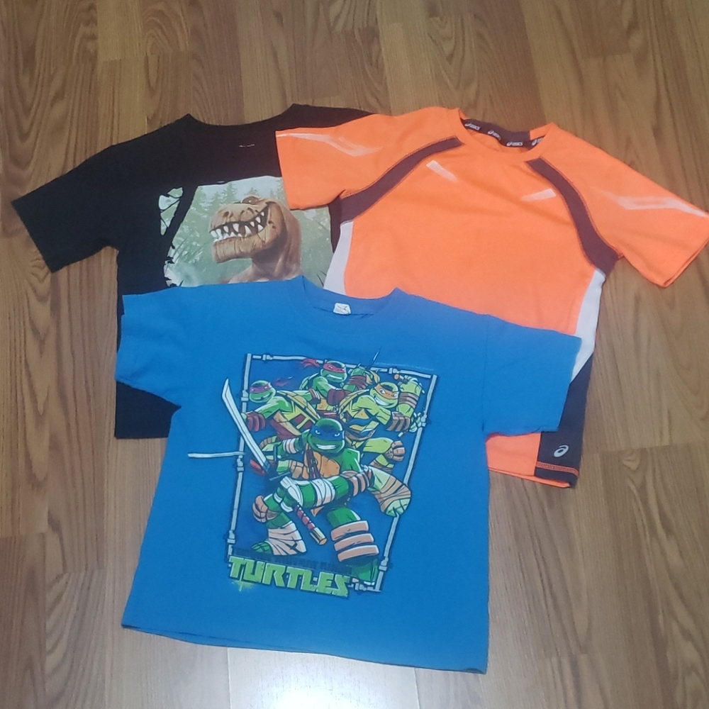 3 Boys tshirts lot of shirts tees 7 TMNT dinosaur